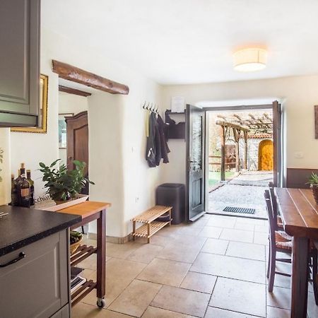 מוסט נה סוסי Kuninez, Holiday Home With Summer Kitchen מראה חיצוני תמונה