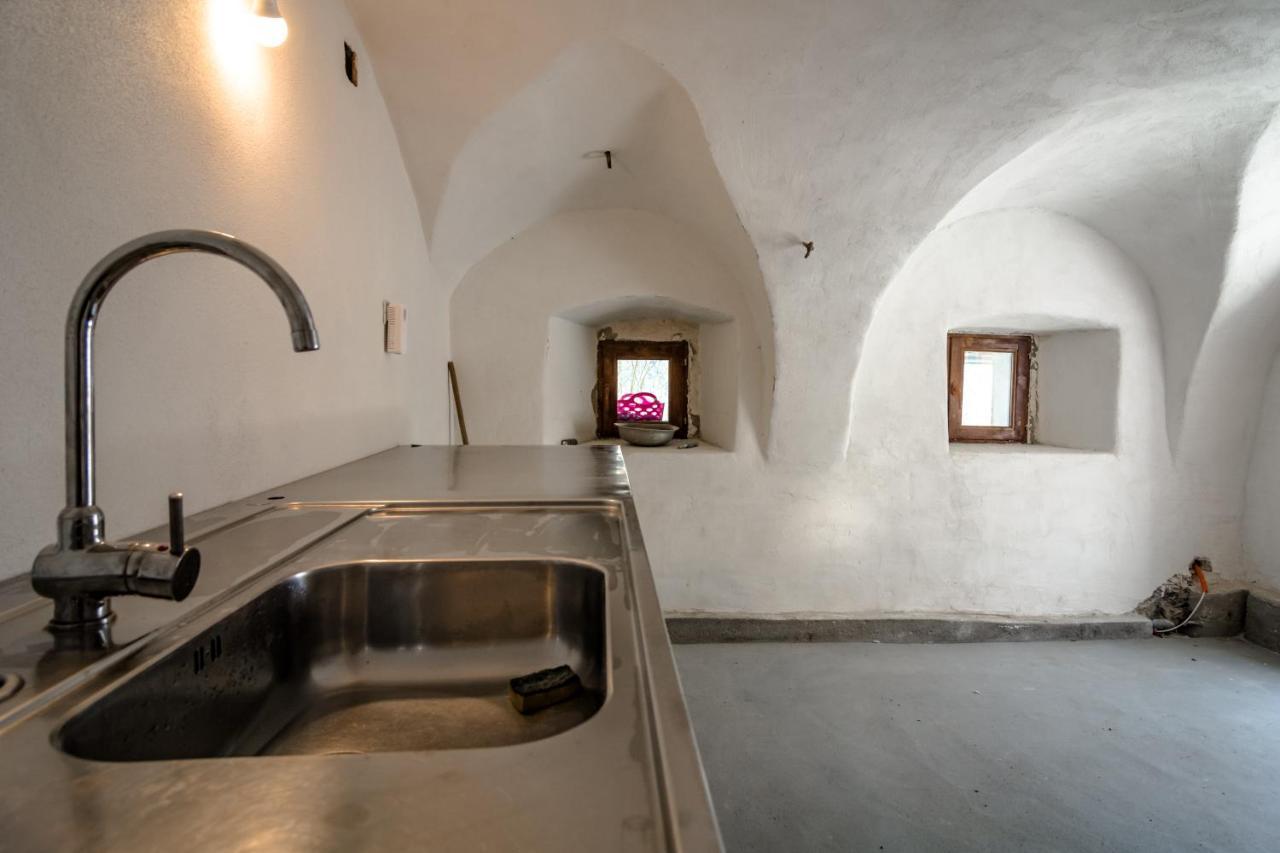 מוסט נה סוסי Kuninez, Holiday Home With Summer Kitchen מראה חיצוני תמונה